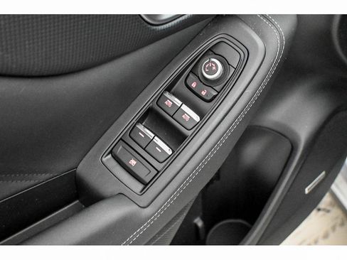 Used 2019 Subaru Forester Touring AWD/4WD image 32