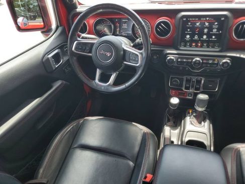 Used 2019 Jeep Wrangler Unlimited Rubicon AWD/4WD image 17