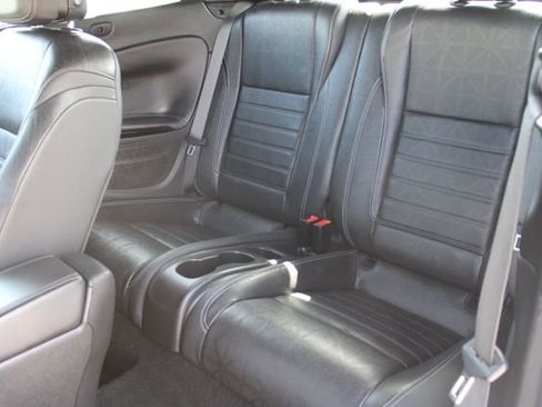 Used 2019 Buick Cascada Premium image 31