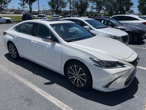Used 2020 Lexus ES 350 w/ Premium Package FWD image 7