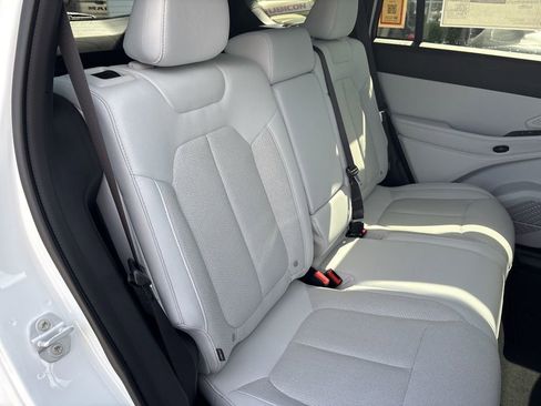 New 2026 Jeep Cherokee Laredo AWD/4WD image 47