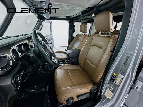 Used 2020 Jeep Gladiator Rubicon w/ Uconnect 4C Nav & Sound Group image 29