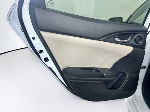 Used 2019 Honda Civic EX image 25