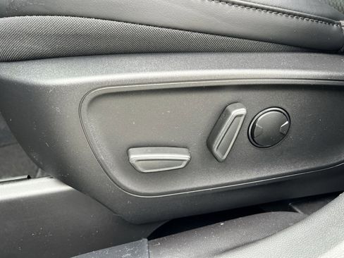 New 2026 Ford Escape ST-Line Select w/ Equipment Group 401A image 14