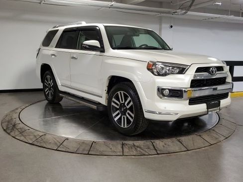 Used 2019 Toyota 4Runner Limited image 34