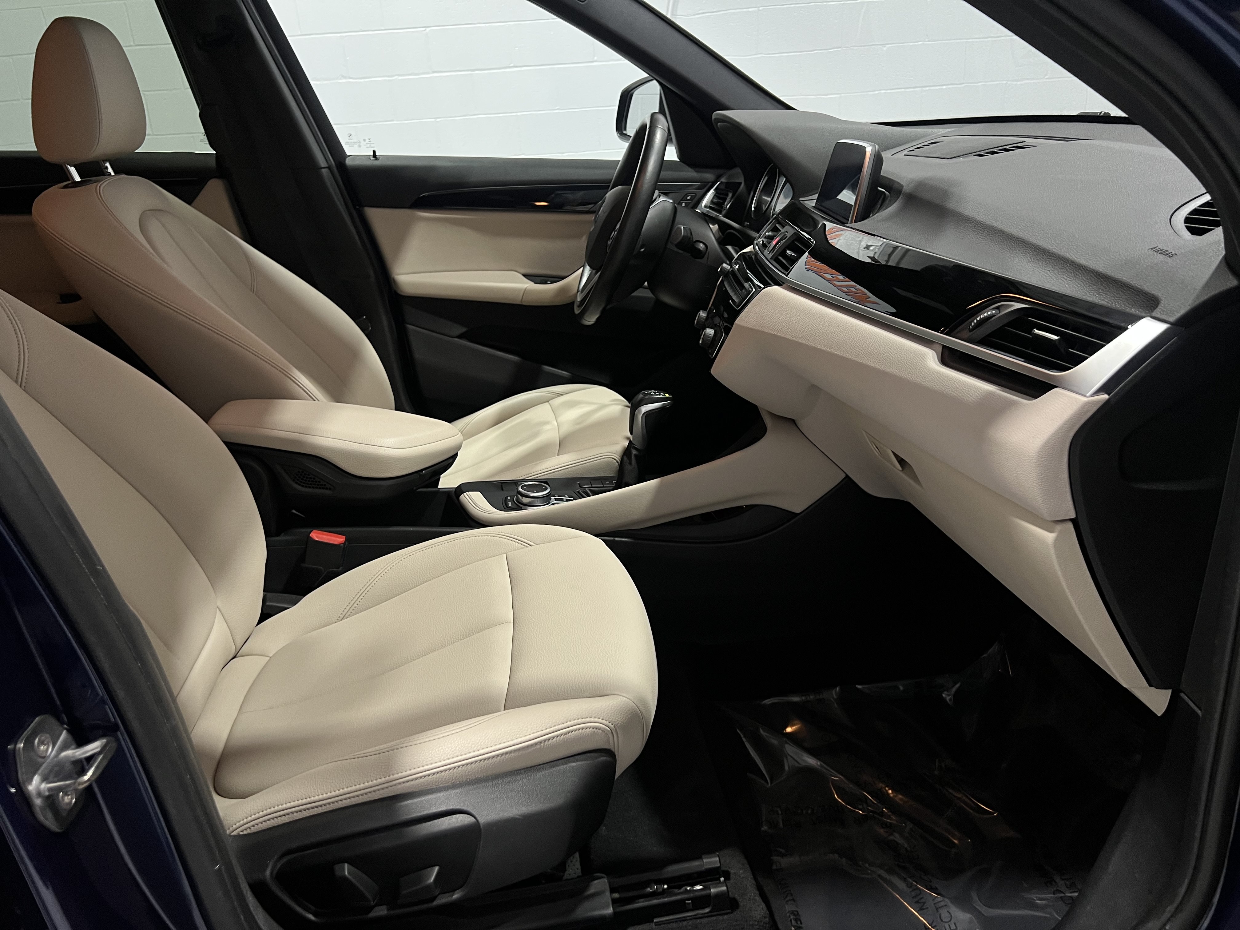 Used 2018 BMW X1 sDrive28i FWD image 21