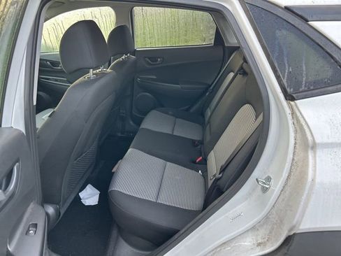 Used 2021 Hyundai Kona SEL image 10