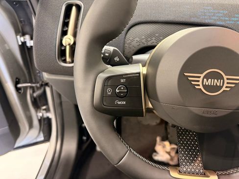 Used 2025 MINI Cooper Countryman S image 13