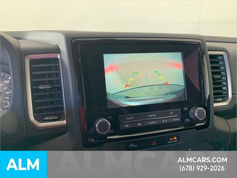 Used 2023 Nissan Frontier SV w/ SV Premium Package image 26