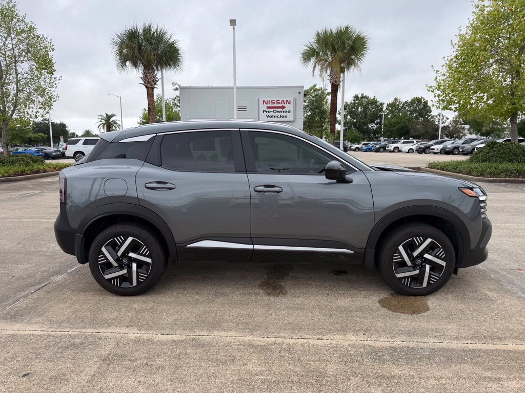 Used 2026 Nissan Kicks SV FWD image 6