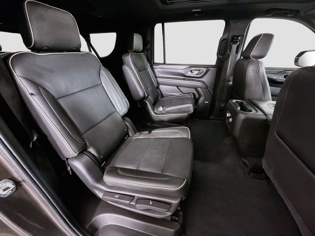 Used 2021 GMC Yukon XL SLT w/ SLT Premium Package AWD/4WD image 28