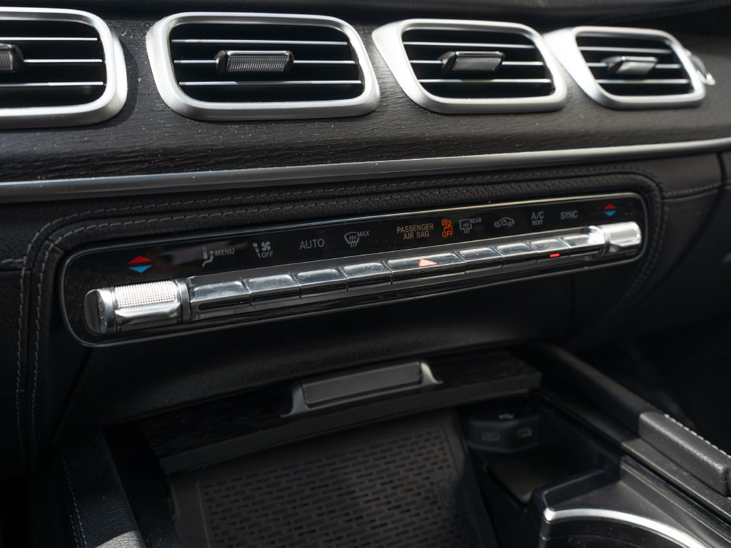 Used 2024 Mercedes-Benz GLE 350 4MATIC image 27