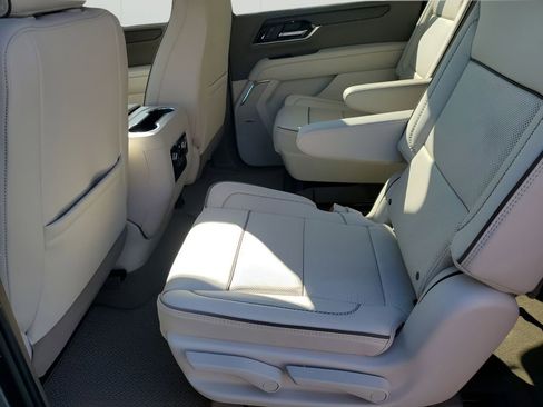 New 2026 GMC Yukon XL Denali w/ Sun & Power Step Package image 16