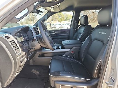 New 2026 RAM 1500 Laramie AWD/4WD image 15
