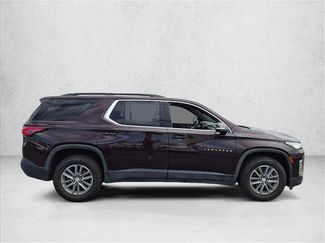 Used 2023 Chevrolet Traverse LT FWD video 4