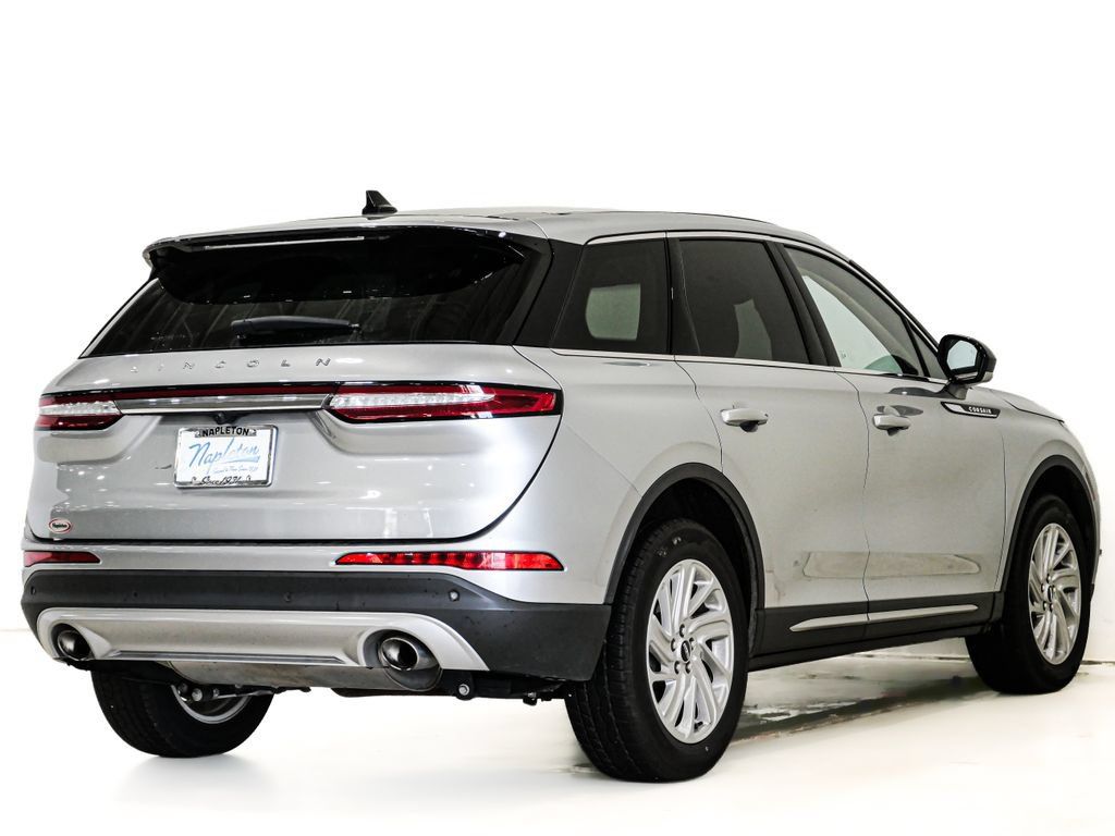 Used 2023 Lincoln Corsair FWD image 6