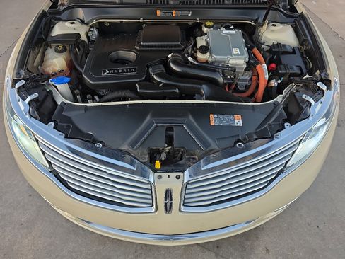 Used 2016 Lincoln MKZ Hybrid image 27
