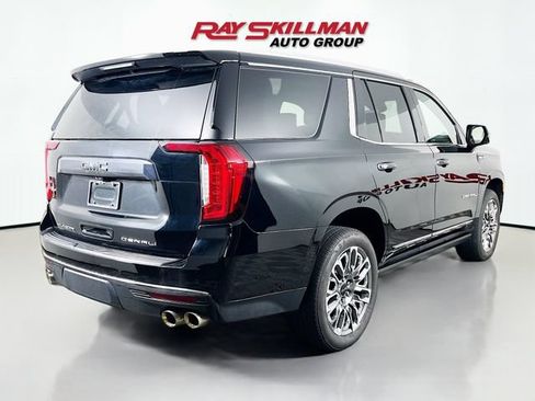 Used 2023 GMC Yukon Denali Ultimate AWD/4WD image 7
