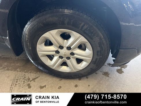 Used 2015 Chevrolet Traverse LS FWD image 7