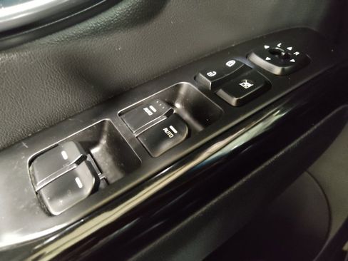 Used 2015 Kia Soul ! w/ Sun & Sound Package image 27