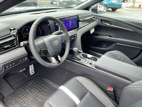 New 2026 Toyota Camry SE FWD image 8