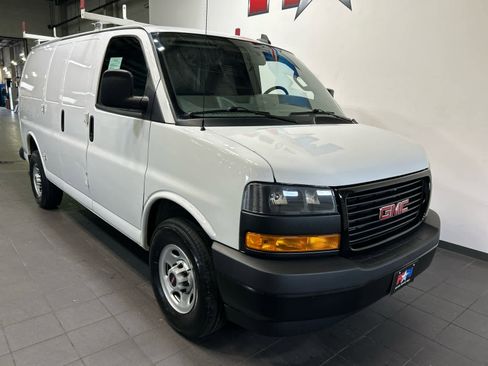 Used 2023 GMC Savana 2500 w/ Driver Convenience Package RWD image 2