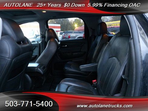 Used 2015 GMC Acadia SLT image 6