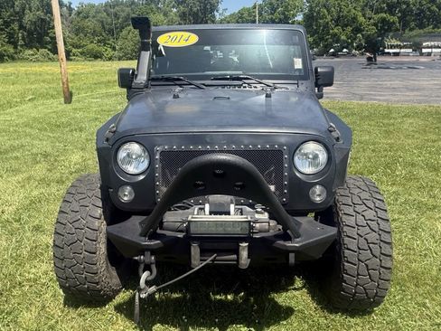 Used 2014 Jeep Wrangler Sport w/ Connectivity Group image 8