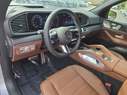 New 2026 Mercedes-Benz GLS 450 4MATIC image 17