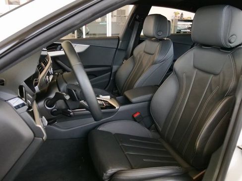 Used 2025 Audi A5 2.0T Premium Plus image 10