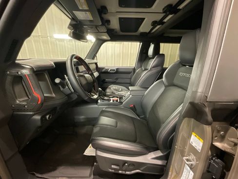 Used 2025 Ford Bronco Raptor AWD/4WD image 8
