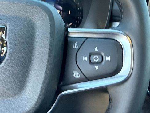 New 2026 Volvo XC40 B5 Ultra w/ Climate Package image 28