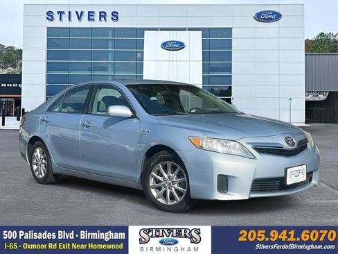 Used 2010 Toyota Camry Hybrid w/ Upgrade Pkg FWD image 1