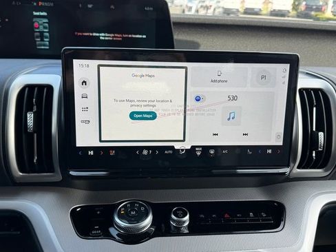 New 2026 Ford Expedition Active image 17