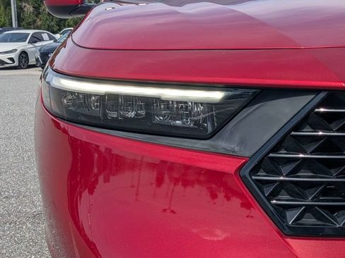Used 2023 Honda Accord EX image 9