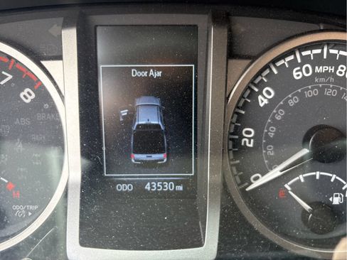 Used 2023 Toyota Tacoma SR5 w/ SX Package AWD/4WD image 12