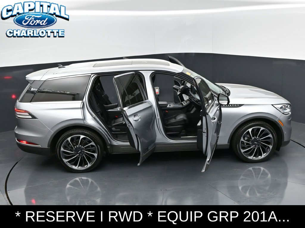 Used 2023 Lincoln Aviator Reserve w/ Equipment Group 201A RWD image 35