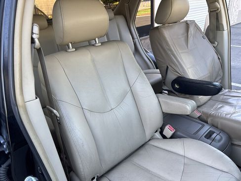 Used 2000 Lexus RX 300 4WD w/ Premium Pkg image 34