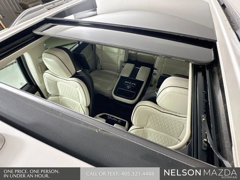 Used 2019 Lincoln Navigator L Black Label AWD/4WD image 15