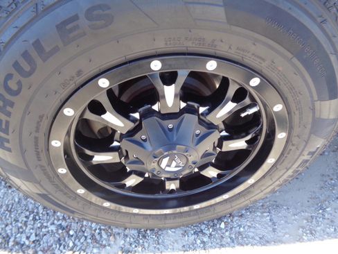 Used 2019 Nissan NV 3500 SL image 21