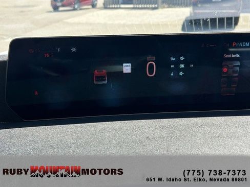 Used 2025 Ford Expedition Platinum AWD/4WD image 16