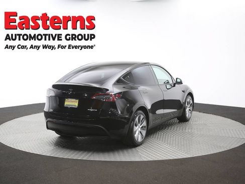 Used 2021 Tesla Model Y Long Range AWD/4WD image 33