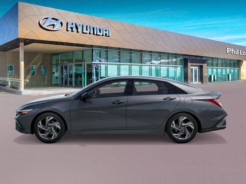 New 2026 Hyundai Elantra SEL Sport FWD image 3