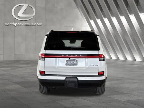 Used 2024 Lexus GX 550 550 Premium+ image 8