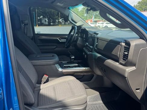 Used 2022 Chevrolet Silverado 1500 RST RWD image 12