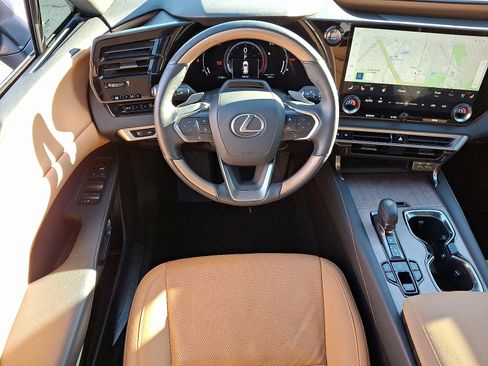 Used 2024 Lexus RX 350 Premium image 12