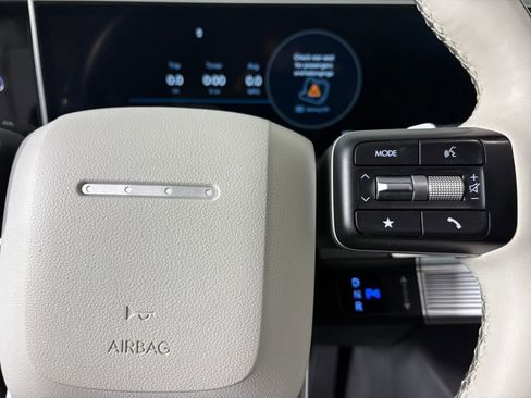 Used 2024 Hyundai Santa Fe Calligraphy image 23