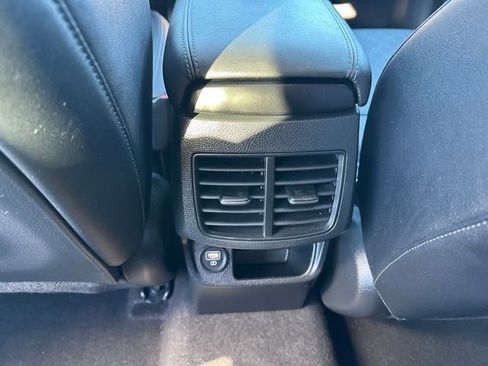 Used 2021 Kia Seltos SX w/ SX Sunroof Package image 17