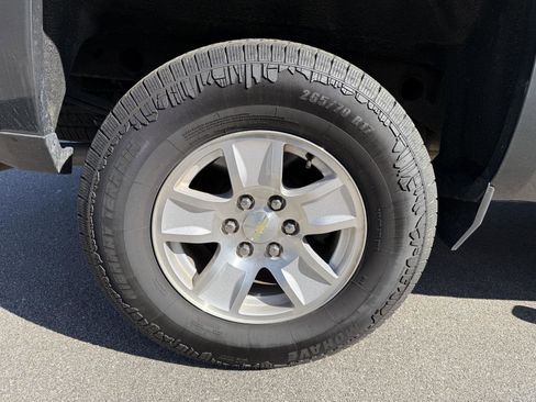 Used 2018 Chevrolet Silverado 1500 LT w/ All Star Edition image 13