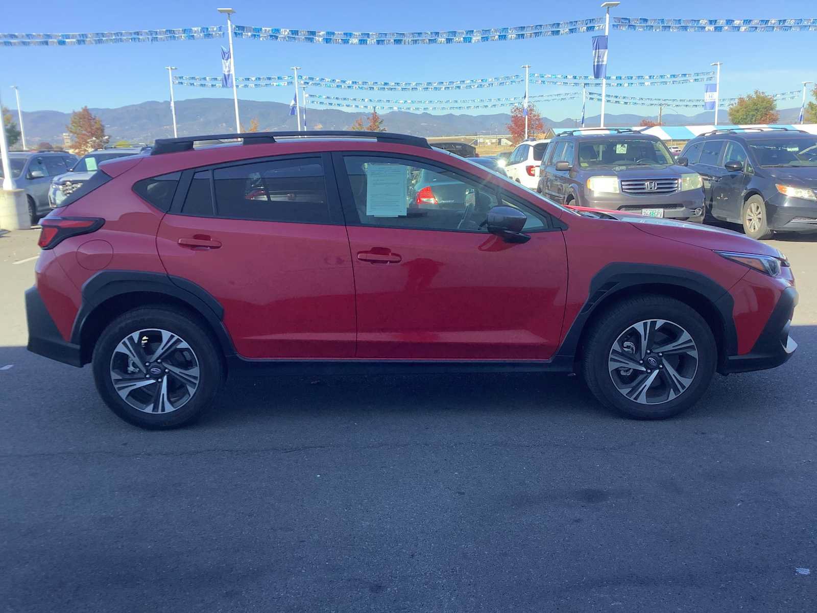 Used 2025 Subaru Crosstrek 2.5i Premium AWD/4WD image 7